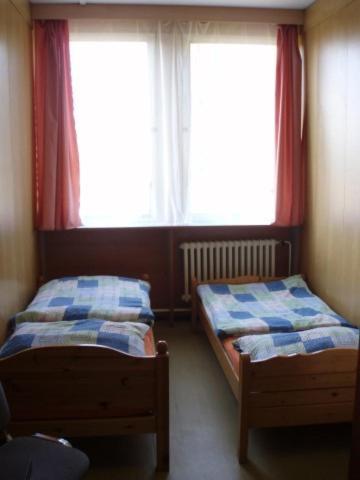 Hostel Monty Ricany  Exterior photo